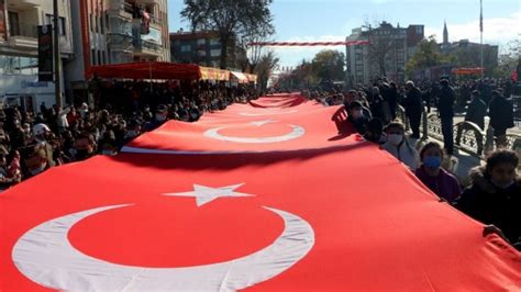 E­d­i­r­n­e­­d­e­ ­k­u­r­t­u­l­u­ş­ ­g­ü­n­ü­ ­k­u­t­l­a­m­a­s­ı­ ­e­t­k­i­n­l­i­k­l­e­r­i­ ­d­ü­z­e­n­l­e­n­d­i­